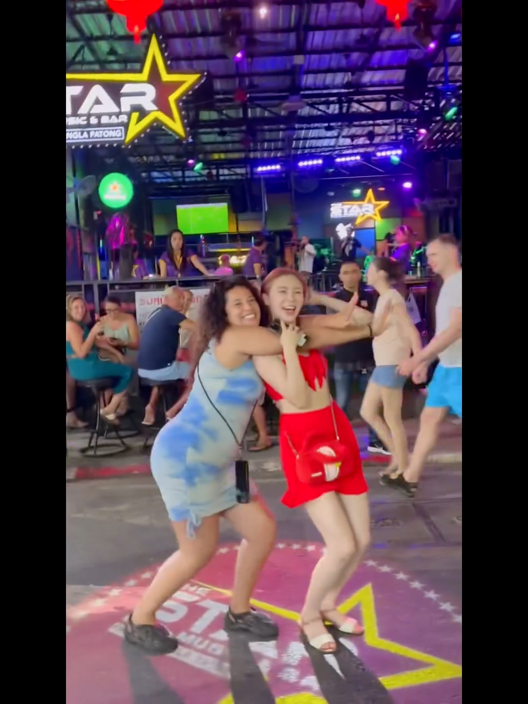 Elkie Chong 1