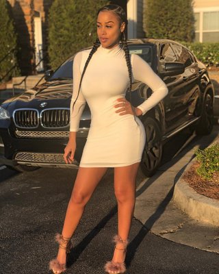 Kiyomi Leslie 1