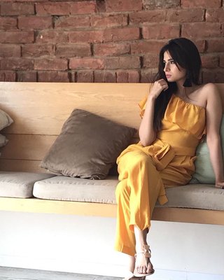 Natalia Awais 2