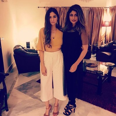 Natalia Awais 19