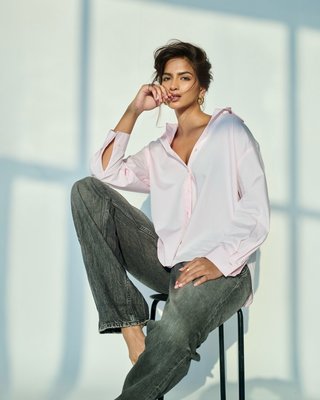 Shruti Chauhan 2